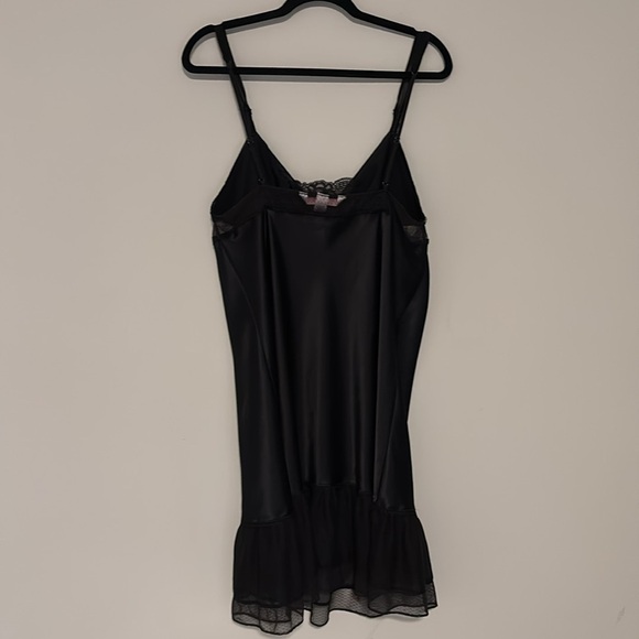 Victorias Secret Angels black lace ruffled slip size large - Picture 6 of 8